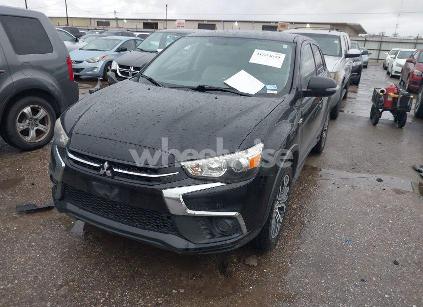 Photo 2 of 2018 Mitsubishi Outlander SPORT 2.0 ES (VIN JA4AP3AU6JZ001793)