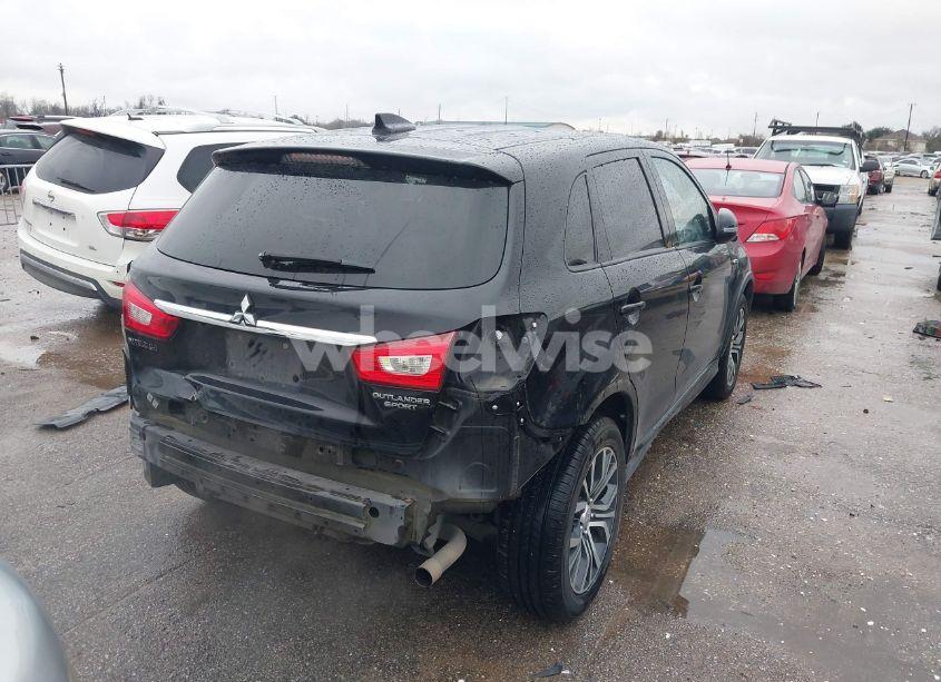 Photo 4 of 2018 Mitsubishi Outlander SPORT 2.0 ES (VIN JA4AP3AU6JZ001793)