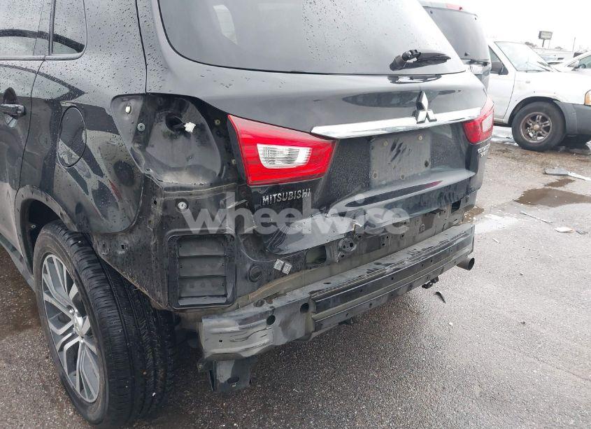 Photo 6 of 2018 Mitsubishi Outlander SPORT 2.0 ES (VIN JA4AP3AU6JZ001793)