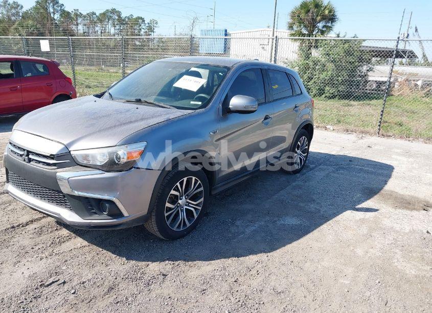 Photo 2 of 2018 Mitsubishi Outlander SPORT 2.0 ES (VIN JA4AP3AU6JZ025365)
