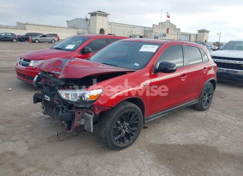 Photo 2 of 2019 Mitsubishi Outlander SPORT 2.0 LE (VIN JA4AP3AU6KU008600)