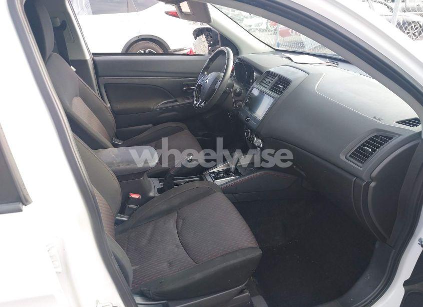 Photo 5 of 2019 Mitsubishi Outlander SPORT 2.0 LE (VIN JA4AP3AU6KU010315)