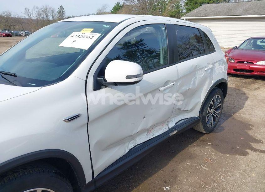 Photo 17 of 2019 Mitsubishi Outlander SPORT 2.0 ES (VIN JA4AP3AU6KU018494)