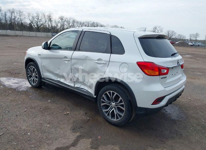 Photo 3 of 2019 Mitsubishi Outlander SPORT 2.0 ES (VIN JA4AP3AU6KU018494)