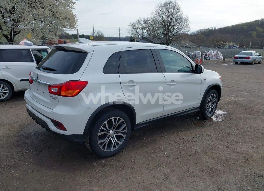 Photo 4 of 2019 Mitsubishi Outlander SPORT 2.0 ES (VIN JA4AP3AU6KU018494)