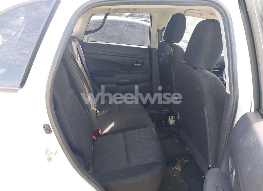 Photo 8 of 2020 Mitsubishi Outlander SPORT 2.0 ES (VIN JA4AP3AU6LU022174)