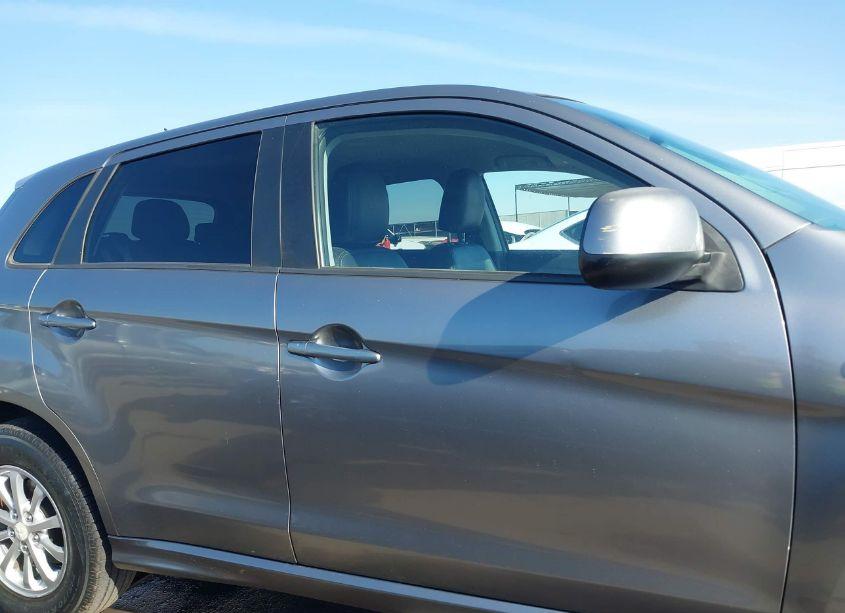 Photo 13 of 2011 Mitsubishi Outlander SPORT ES (VIN JA4AP3AU7BZ002940)