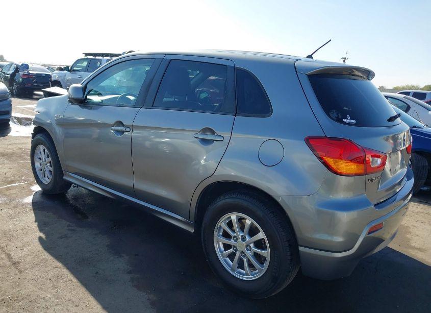 Photo 3 of 2011 Mitsubishi Outlander SPORT ES (VIN JA4AP3AU7BZ002940)