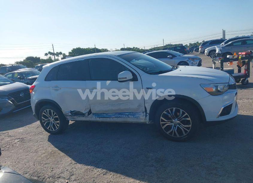Photo 14 of 2017 Mitsubishi Outlander SPORT 2.0 ES (VIN JA4AP3AU7HZ001313)