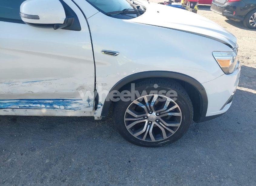 Photo 19 of 2017 Mitsubishi Outlander SPORT 2.0 ES (VIN JA4AP3AU7HZ001313)