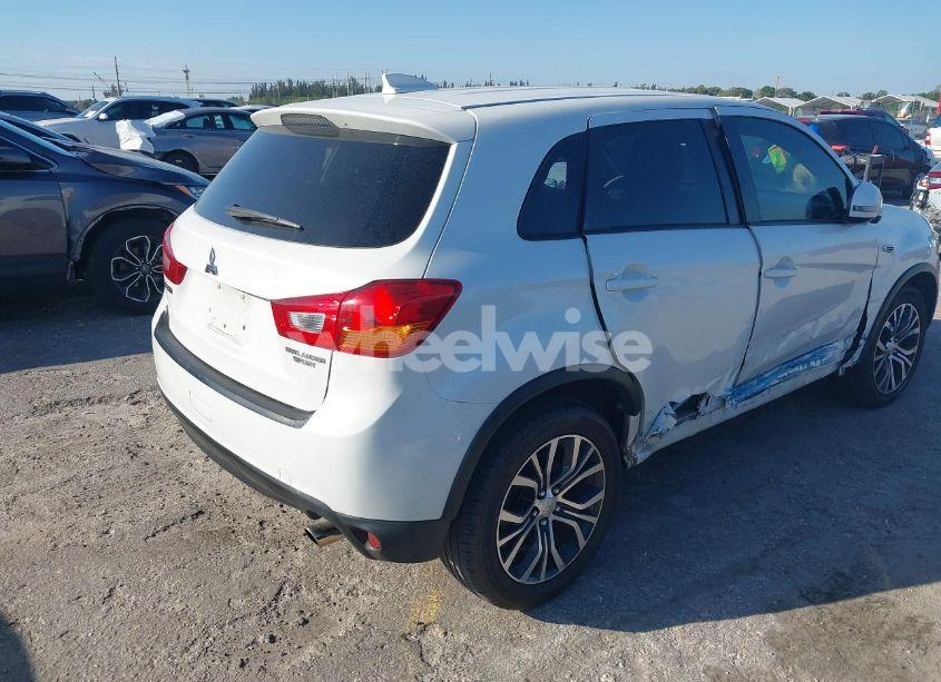 Photo 4 of 2017 Mitsubishi Outlander SPORT 2.0 ES (VIN JA4AP3AU7HZ001313)