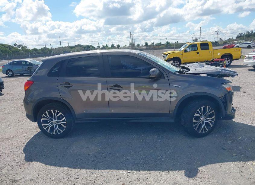 Photo 13 of 2017 Mitsubishi Outlander SPORT 2.0 ES (VIN JA4AP3AU7HZ048471)