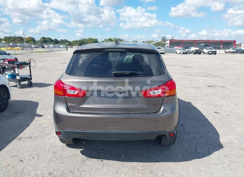 Photo 16 of 2017 Mitsubishi Outlander SPORT 2.0 ES (VIN JA4AP3AU7HZ048471)
