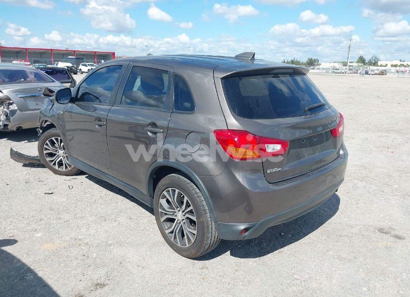 Photo 3 of 2017 Mitsubishi Outlander SPORT 2.0 ES (VIN JA4AP3AU7HZ048471)