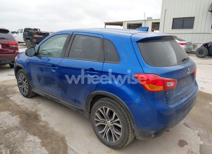 Photo 3 of 2017 Mitsubishi Outlander SPORT 2.0 ES (VIN JA4AP3AU7HZ056697)