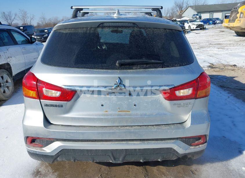 Photo 16 of 2018 Mitsubishi Outlander SPORT 2.0 ES (VIN JA4AP3AU7JZ001379)