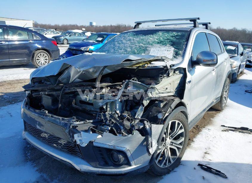 Photo 2 of 2018 Mitsubishi Outlander SPORT 2.0 ES (VIN JA4AP3AU7JZ001379)
