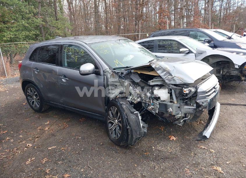 2018 Mitsubishi Outlander SPORT 2.0 ES (VIN JA4AP3AU7JZ034303) main photo