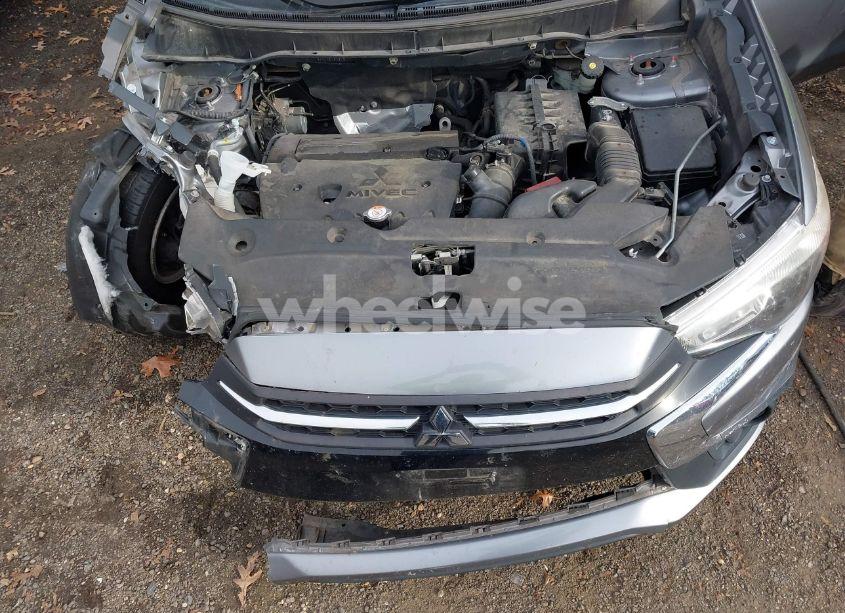 Photo 10 of 2018 Mitsubishi Outlander SPORT 2.0 ES (VIN JA4AP3AU7JZ034303)