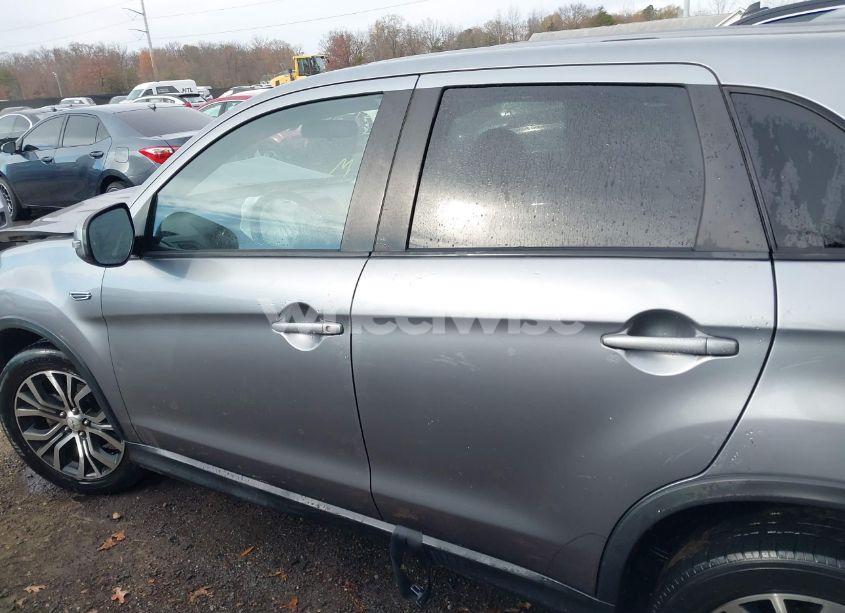 Photo 14 of 2018 Mitsubishi Outlander SPORT 2.0 ES (VIN JA4AP3AU7JZ034303)