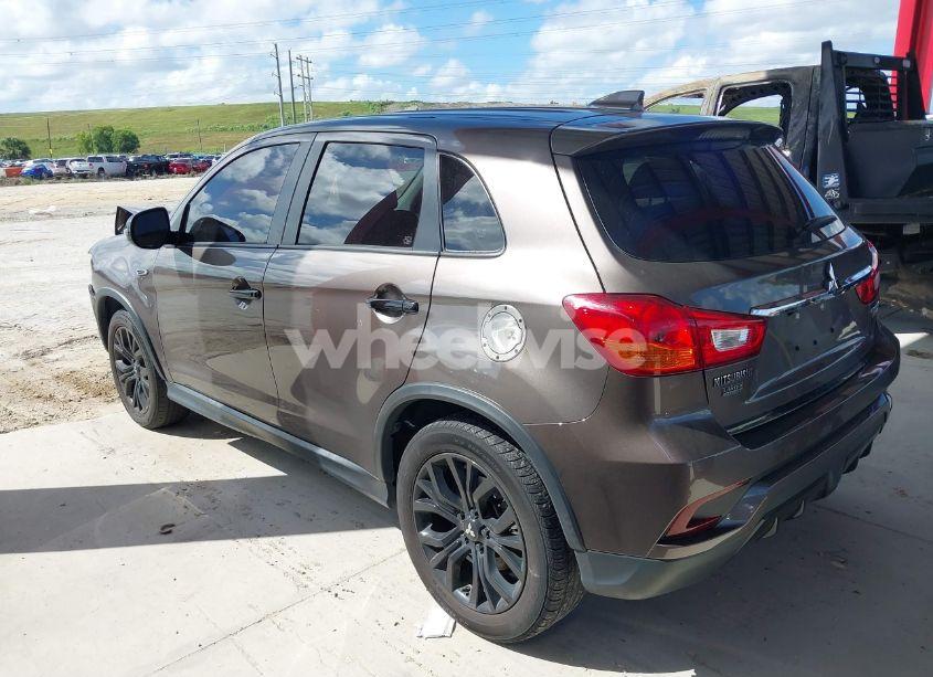 Photo 3 of 2019 Mitsubishi Outlander SPORT 2.0 LE (VIN JA4AP3AU7KU022313)