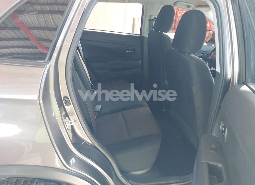 Photo 8 of 2019 Mitsubishi Outlander SPORT 2.0 LE (VIN JA4AP3AU7KU022313)