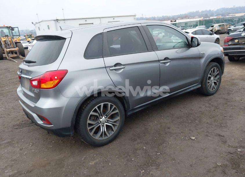Photo 4 of 2019 Mitsubishi Outlander SPORT 2.0 ES (VIN JA4AP3AU7KU034090)