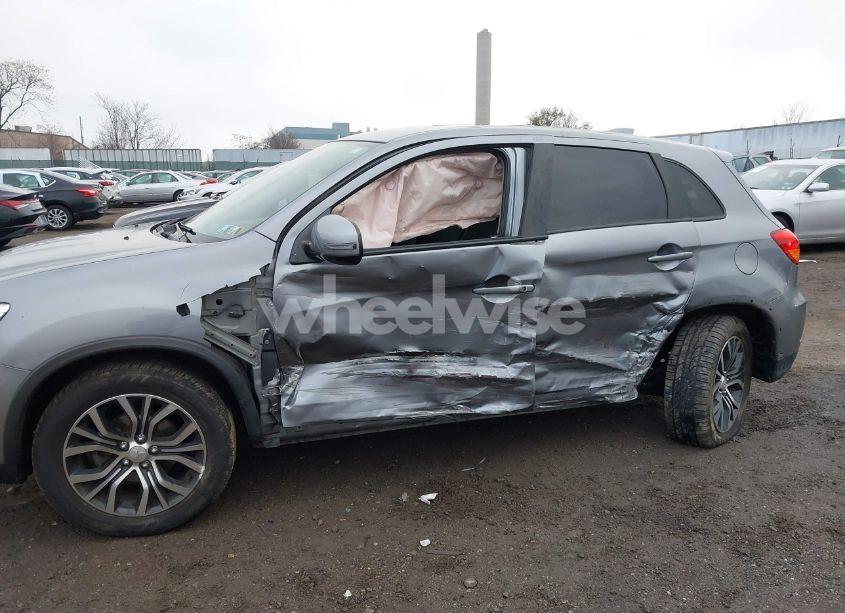 Photo 6 of 2019 Mitsubishi Outlander SPORT 2.0 ES (VIN JA4AP3AU7KU034090)