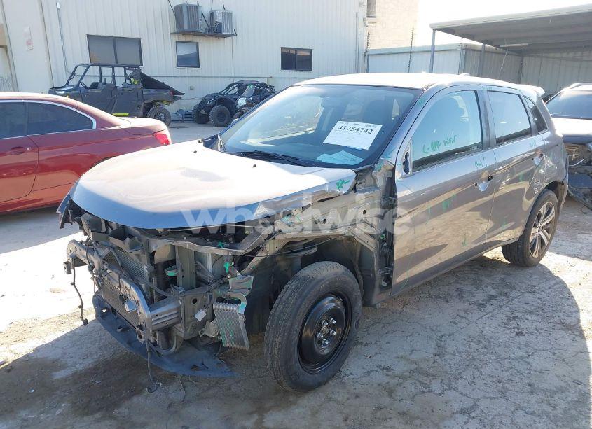 Photo 2 of 2020 Mitsubishi Outlander SPORT 2.0 ES (VIN JA4AP3AU7LU021857)