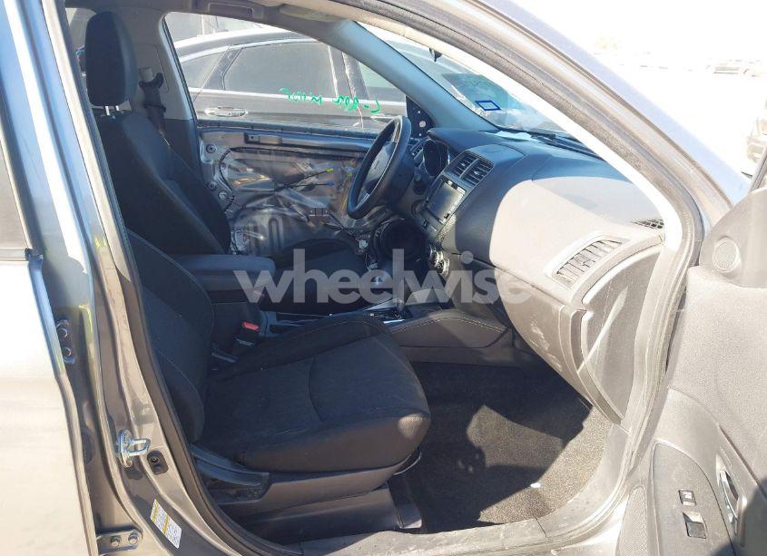 Photo 5 of 2020 Mitsubishi Outlander SPORT 2.0 ES (VIN JA4AP3AU7LU021857)