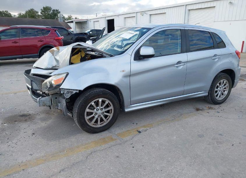 Photo 2 of 2011 Mitsubishi Outlander SPORT ES (VIN JA4AP3AU8BZ012831)