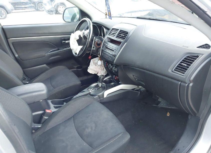 Photo 5 of 2011 Mitsubishi Outlander SPORT ES (VIN JA4AP3AU8BZ012831)