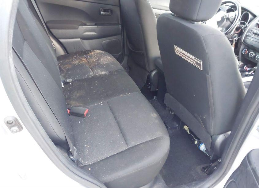 Photo 8 of 2011 Mitsubishi Outlander SPORT ES (VIN JA4AP3AU8BZ012831)