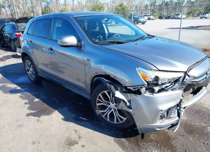 2018 Mitsubishi Outlander SPORT 2.0 ES/2.0 LE (VIN JA4AP3AU8JZ000807) main photo