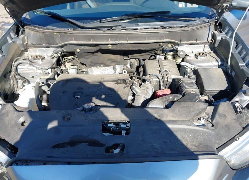 Photo 10 of 2018 Mitsubishi Outlander SPORT 2.0 ES/2.0 LE (VIN JA4AP3AU8JZ000807)