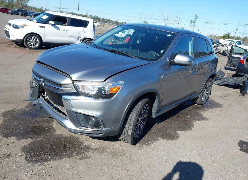 Photo 2 of 2018 Mitsubishi Outlander SPORT 2.0 ES/2.0 LE (VIN JA4AP3AU8JZ000807)