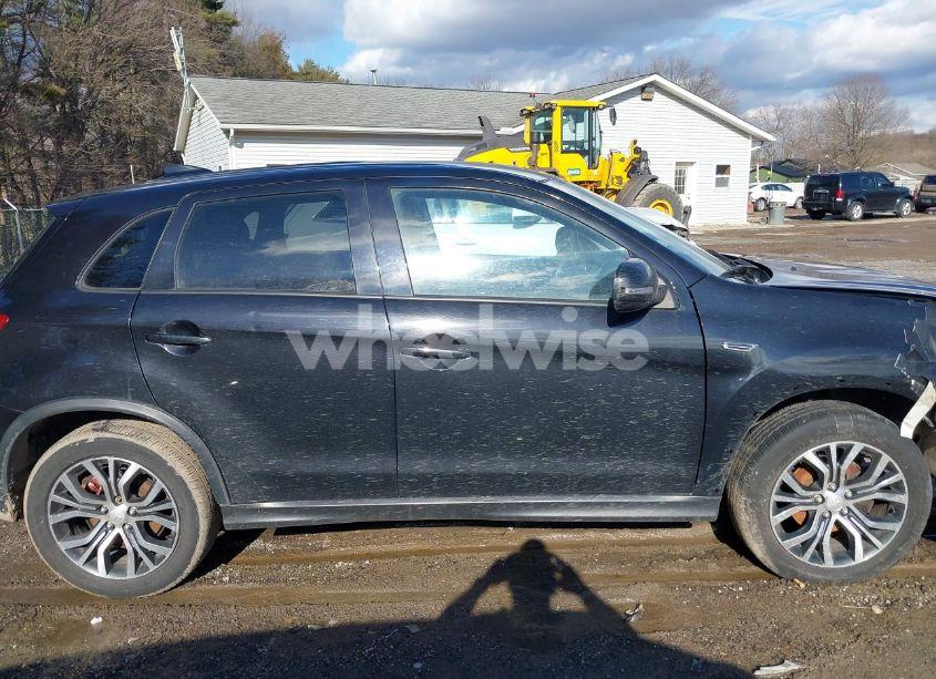 Photo 13 of 2018 Mitsubishi Outlander SPORT 2.0 ES (VIN JA4AP3AU8JZ007997)