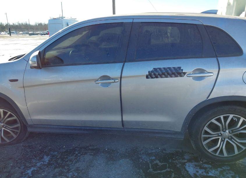 Photo 13 of 2019 Mitsubishi Outlander SPORT 2.0 ES (VIN JA4AP3AU8KU008047)