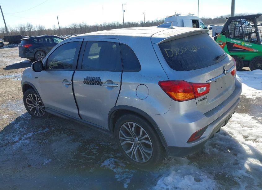 Photo 3 of 2019 Mitsubishi Outlander SPORT 2.0 ES (VIN JA4AP3AU8KU008047)