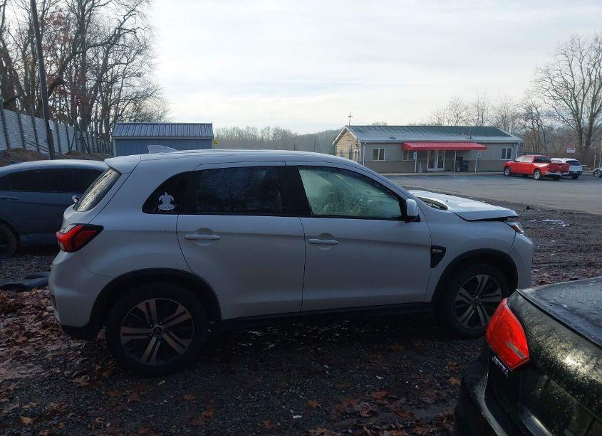 Photo 14 of 2020 Mitsubishi Outlander SPORT 2.0 ES (VIN JA4AP3AU8LU002895)