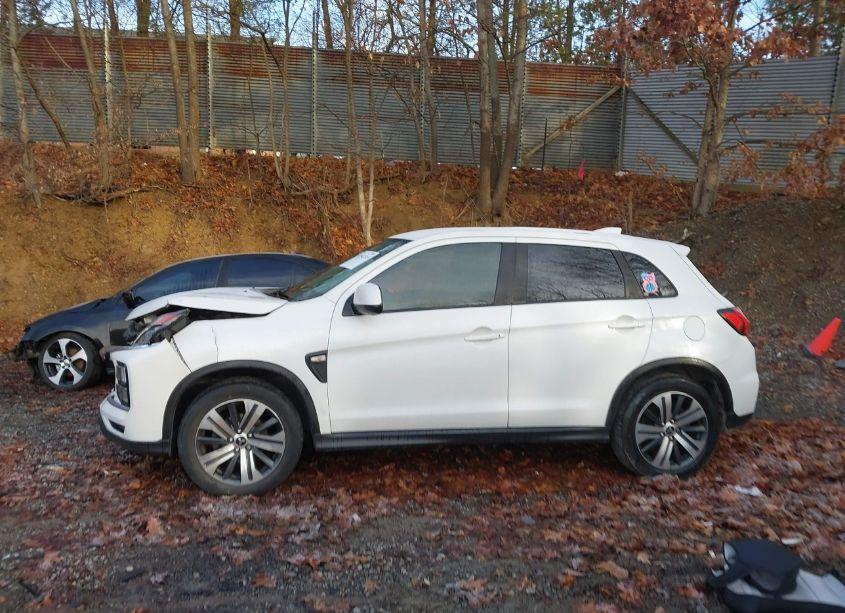 Photo 15 of 2020 Mitsubishi Outlander SPORT 2.0 ES (VIN JA4AP3AU8LU002895)