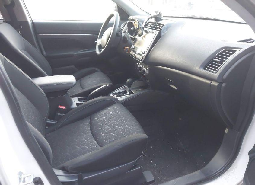 Photo 5 of 2020 Mitsubishi Outlander SPORT 2.0 ES (VIN JA4AP3AU8LU002895)