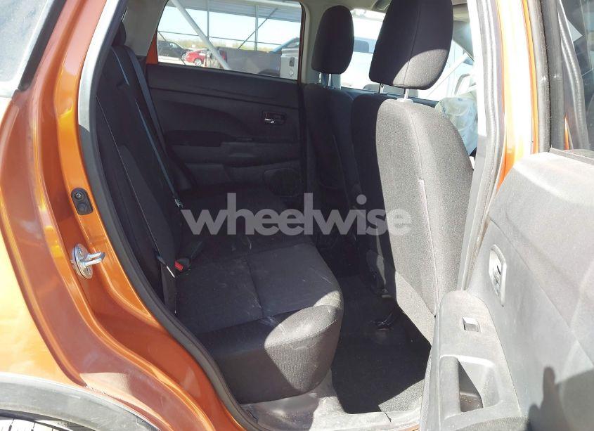 Photo 8 of 2020 Mitsubishi Outlander SPORT 2.0 ES (VIN JA4AP3AU8LU008390)