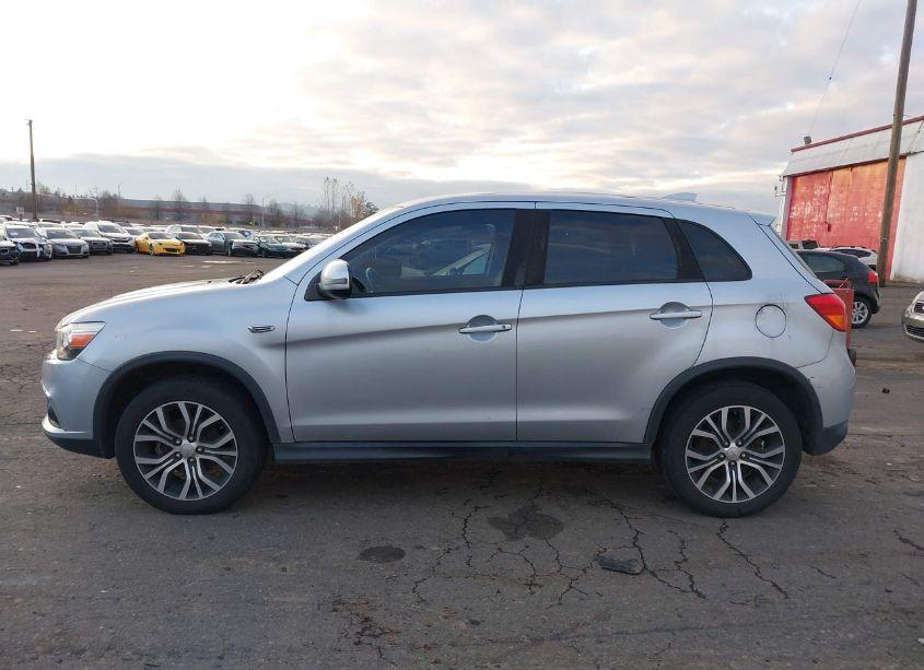 Photo 14 of 2017 Mitsubishi Outlander SPORT 2.0 ES (VIN JA4AP3AU9HZ053090)