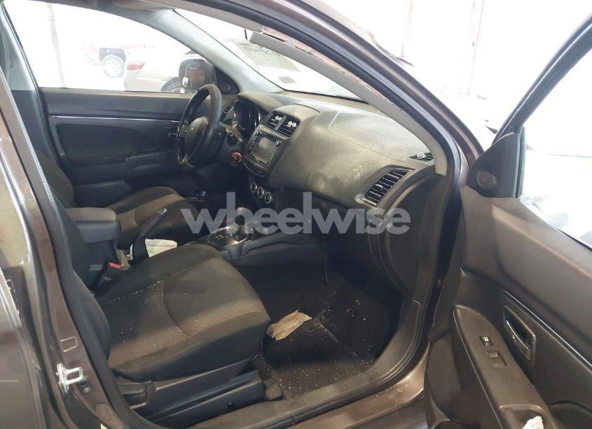 Photo 5 of 2017 Mitsubishi Outlander SPORT 2.0 LE (VIN JA4AP3AU9HZ066583)