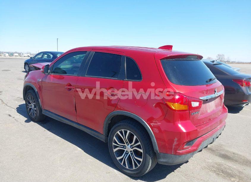 Photo 3 of 2018 Mitsubishi Outlander SPORT 2.0 ES (VIN JA4AP3AU9JU003146)