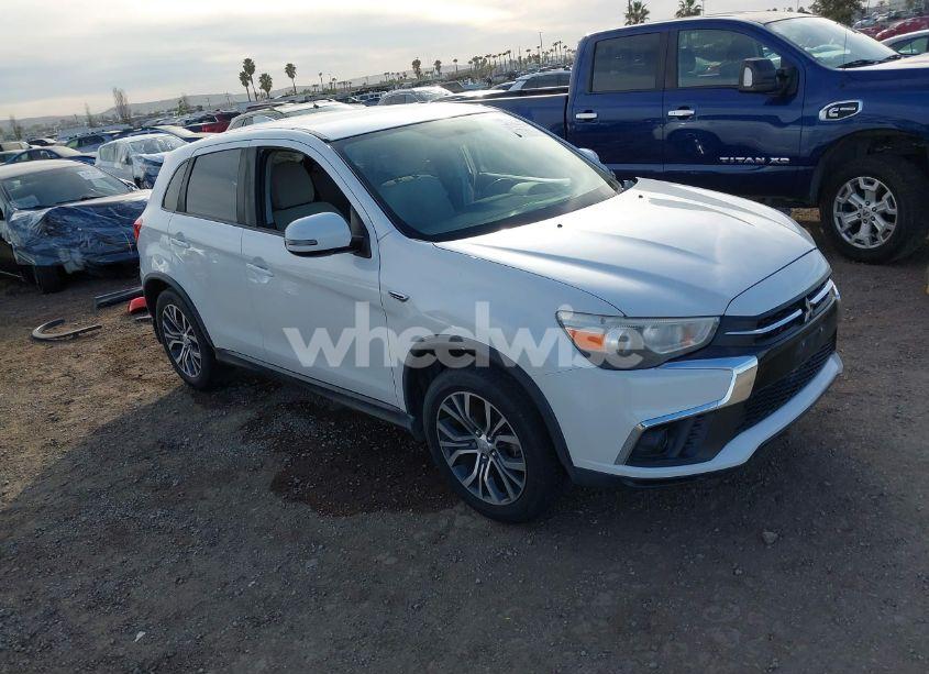 2018 Mitsubishi Outlander SPORT 2.0 ES (VIN JA4AP3AU9JZ002954) main photo