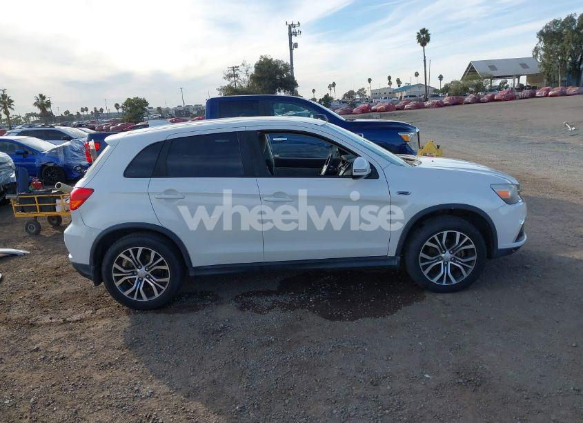 Photo 14 of 2018 Mitsubishi Outlander SPORT 2.0 ES (VIN JA4AP3AU9JZ002954)