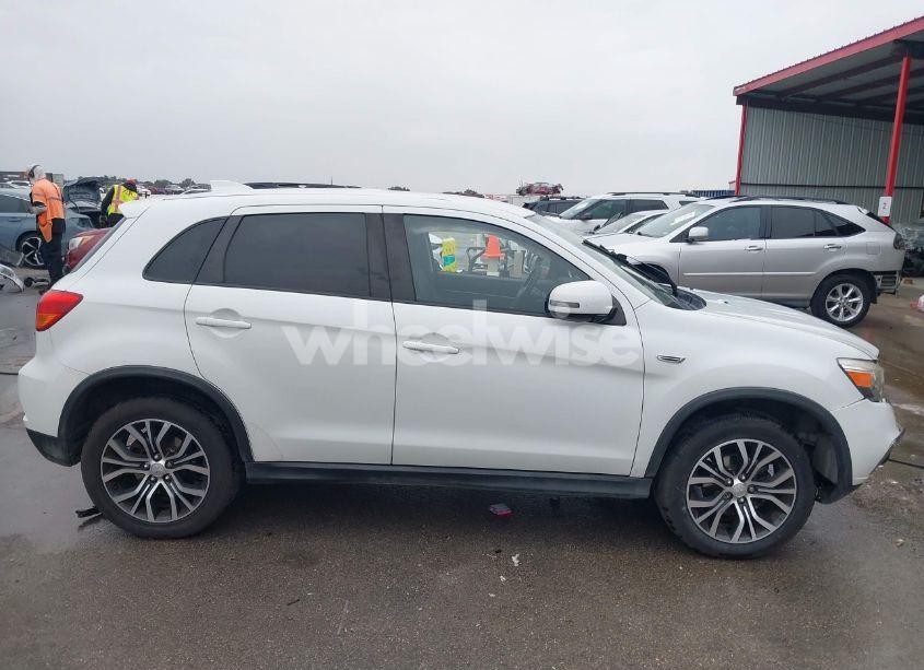 Photo 13 of 2019 Mitsubishi Outlander SPORT 2.0 ES (VIN JA4AP3AU9KU002404)
