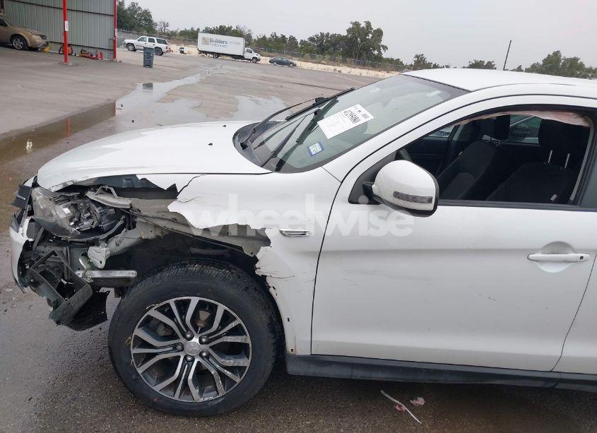 Photo 17 of 2019 Mitsubishi Outlander SPORT 2.0 ES (VIN JA4AP3AU9KU002404)